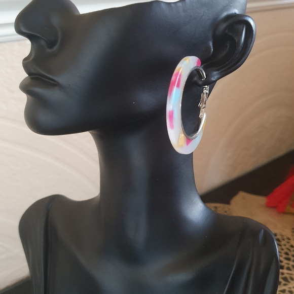 Women earrings - Picture 2 of 3